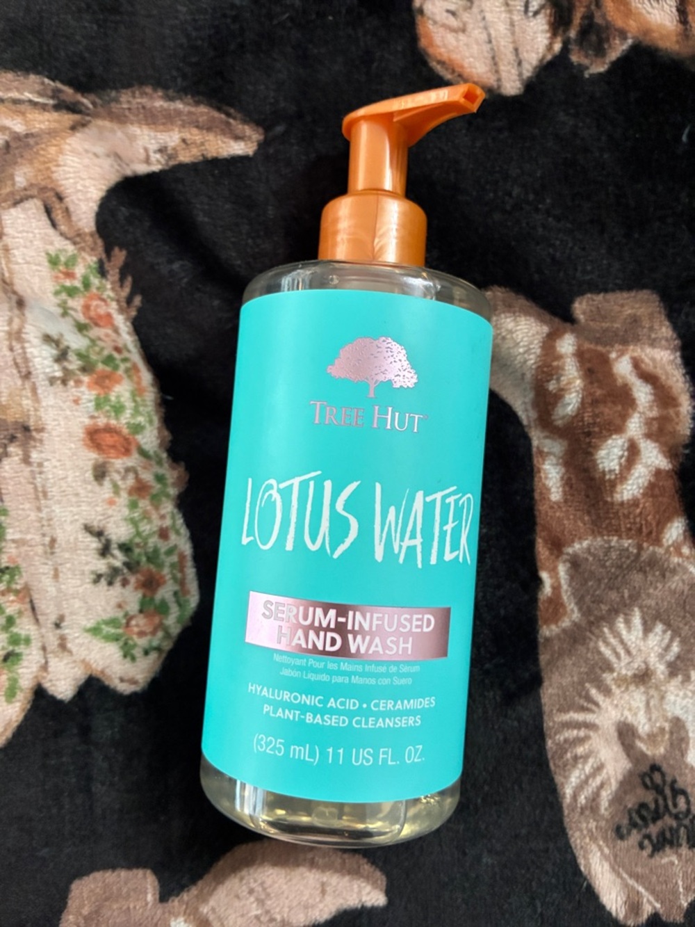 Lotus Water Serum-Infused Hand Wash — Turquoise